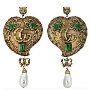 Gucci Heart Pearl Earrings